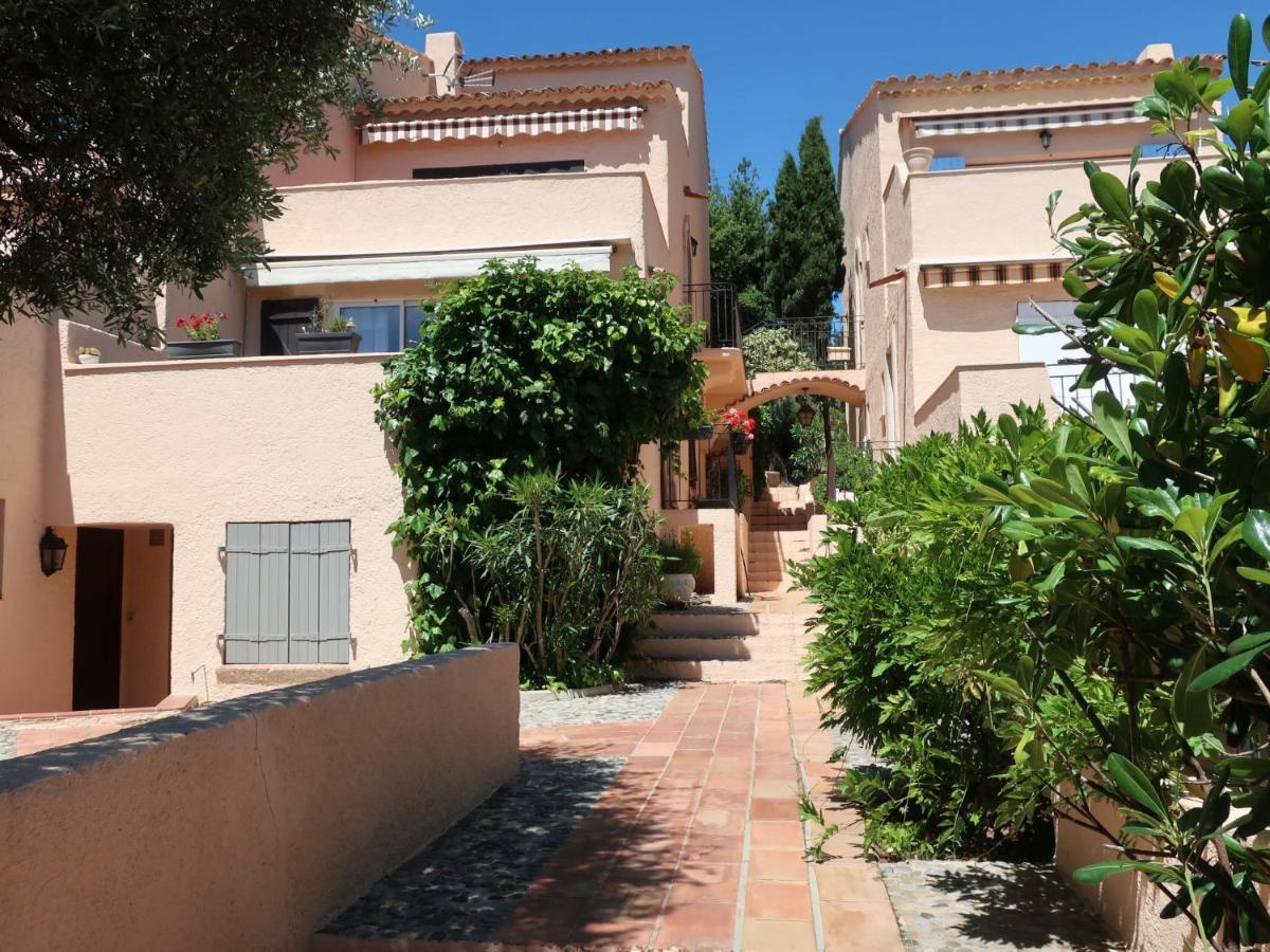 Apartment Village De Silhouette-5 By Interhome Grimaud Bagian luar foto