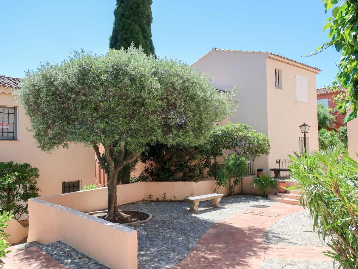 Apartment Village De Silhouette-5 By Interhome Grimaud Bagian luar foto
