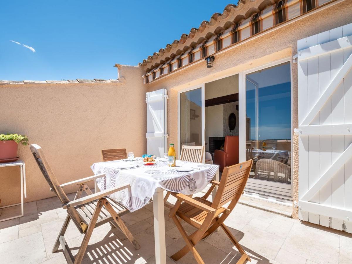 Apartment Village De Silhouette-5 By Interhome Grimaud Bagian luar foto